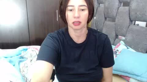 Snapshot of sarahott_1 chatting on 07/02/26, 01:50 Lia online show from 07/02/26, 01:50