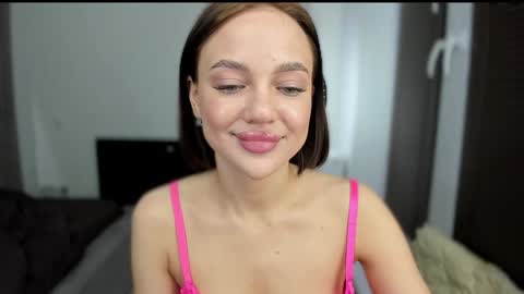 Snapshot of sarahphyllis chatting on 01/18/25, 08:30 sarahphyllis online show from 01/18/25, 08:30