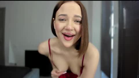 Snapshot of sarahphyllis chatting on 02/12/25, 06:29 sarahphyllis online show from 02/12/25, 06:29