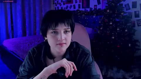 Sarah online show from 12/18/25, 10:32