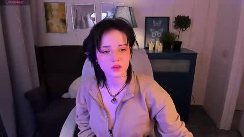 Sarah online show from 02/19/26, 06:42