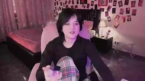 Sarah online show from 03/05/26, 10:44