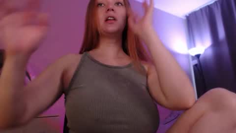 Sarah online show from 09/23/25, 02:09