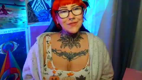 Sarah T online show from 11/02/25, 06:38