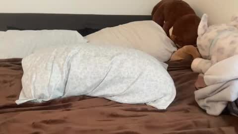 SarahxOliver online show from 09/29/25, 04:56