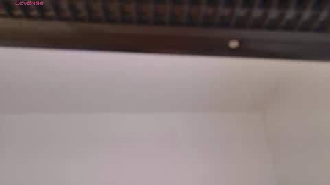 Sara jones   online show from 01/15/26, 12:43