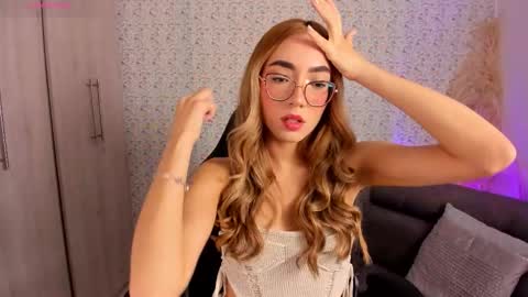 Sara jones   online show from 02/06/26, 11:24