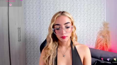 Sara jones   online show from 03/14/26, 01:16