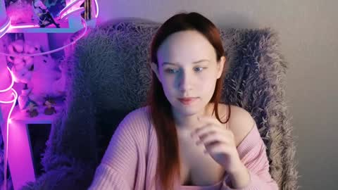 Snapshot of sarakaell chatting on 02/05/25, 02:40 Sara online show from 02/05/25, 02:40