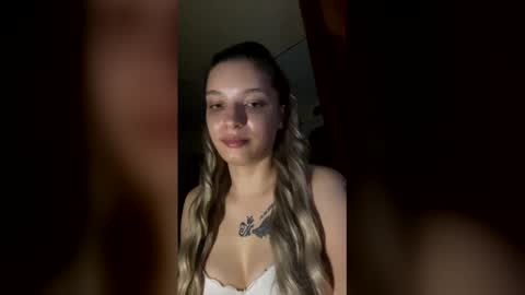 Snapshot of sarakeyra chatting on 03/29/26, 01:38 sarakeyra online show from 03/29/26, 01:38