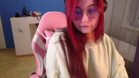 Sara online show from 04/20/26, 02:20
