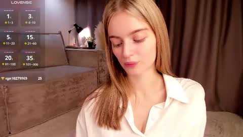 Rosie online show from 07/18/26, 09:18