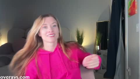 Back from Vacay  Follow for more here  online show from 03/06/26, 05:04