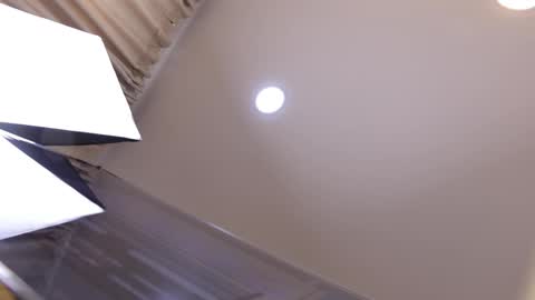 Snapshot of saralugo chatting on 03/02/26, 12:45 Sara Lugo online show from 03/02/26, 12:45