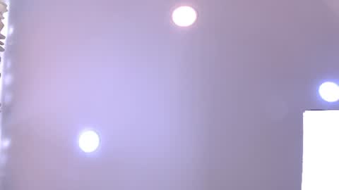 Sara Lugo  online show from 07/04/26, 06:14
