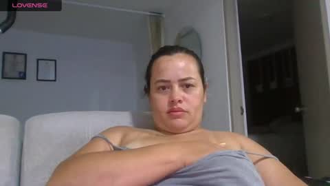 sara martinez online show from 07/28/26, 12:29