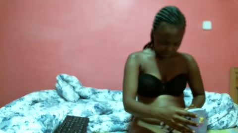 saramoh2 online show from 03/06/25, 11:25