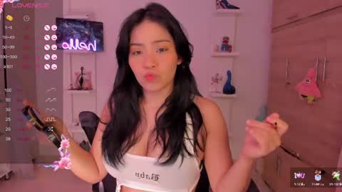 Snapshot of saraowens1 chatting on 07/18/26, 01:04 saraowens online show from 07/18/26, 01:04