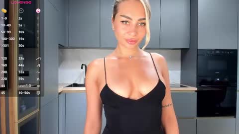 Sara online show from 07/02/26, 01:38