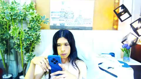Snapshot of sarasofia44 chatting on 07/11/26, 09:27 Sara Sofia online show from 07/11/26, 09:27