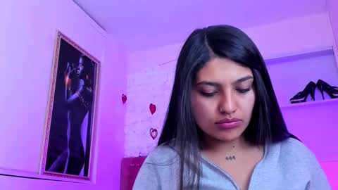 sarastonesx online show from 10/02/25, 09:05