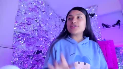 sarastonesx online show from 11/22/25, 08:13