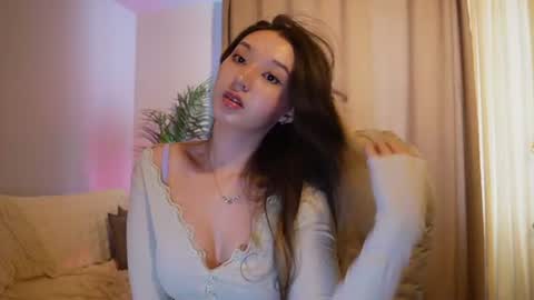 Shara online show from 06/11/26, 03:15