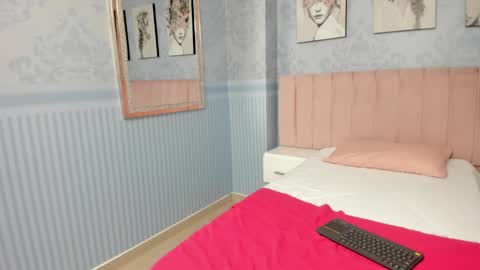 Sara  online show from 03/06/25, 01:57