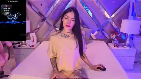 Sara  online show from 02/25/26, 03:32