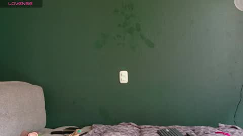 Sara Herrera online show from 04/10/26, 07:18