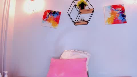 Snapshot of sarayhornyy69 chatting on 12/02/25, 07:20 Saray online show from 12/02/25, 07:20