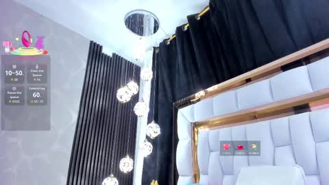 Snapshot of sarayroyse chatting on 09/19/25, 07:36 Saray online show from 09/19/25, 07:36