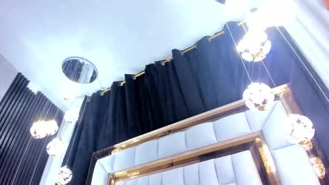 Snapshot of sarayroyse chatting on 09/30/25, 07:41 Saray online show from 09/30/25, 07:41