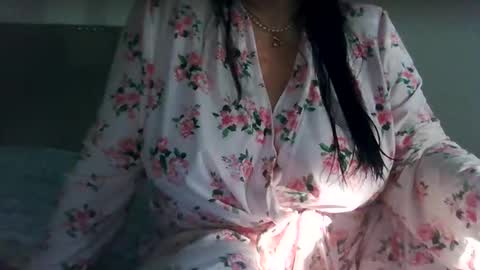 Sara online show from 05/09/26, 10:04