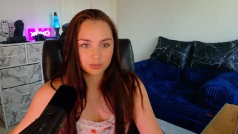 sariaaahh online show from 02/04/26, 07:09
