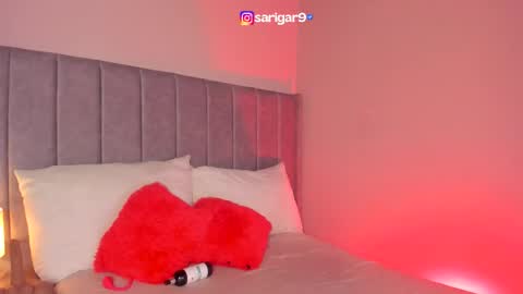 Snapshot of sarigarcia chatting on 10/31/25, 04:57 Sara Garcia online show from 10/31/25, 04:57