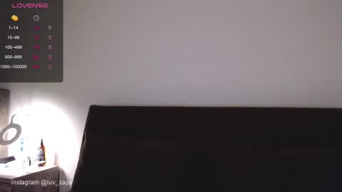 Snapshot of sarinaluv chatting on 01/02/25, 11:27 online show from 01/02/25, 11:27