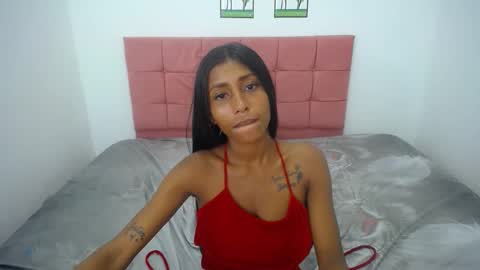 Snapshot of sarita_hot77 chatting on 12/06/24, 12:02 sarita_hot77 online show from 12/06/24, 12:02
