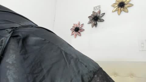 sarita online show from 03/11/25, 05:05