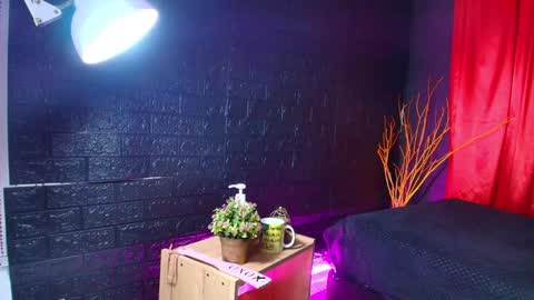 Sarita Moller  online show from 12/29/24, 06:35