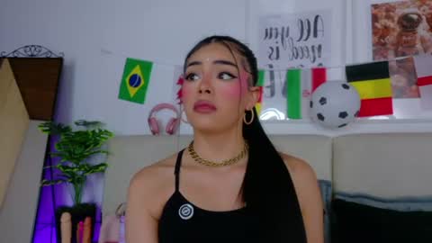 Sara online show from 06/16/26, 10:12