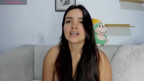 Snapshot of saritadolly_ chatting on 09/16/25, 04:35 Sara Cute online show from 09/16/25, 04:35