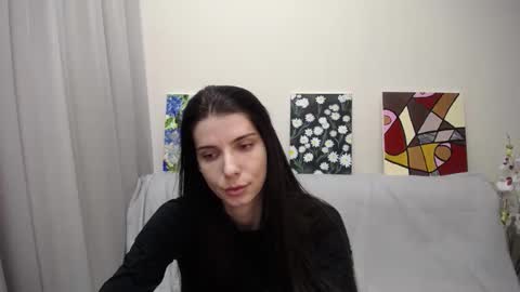 Snapshot of sarra_rich chatting on 01/24/25, 09:06 Rich online show from 01/24/25, 09:06