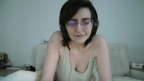 sarraboots online show from 03/26/26, 03:50