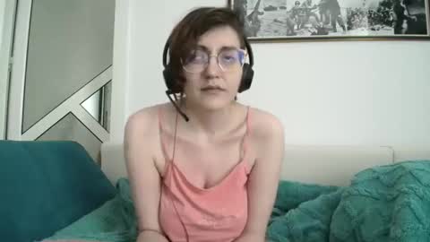 sarraboots online show from 04/10/26, 09:14