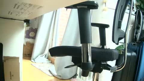 Snapshot of saschaalesi1976 chatting on 09/25/25, 09:13 saschaalesi1976 online show from 09/25/25, 09:13