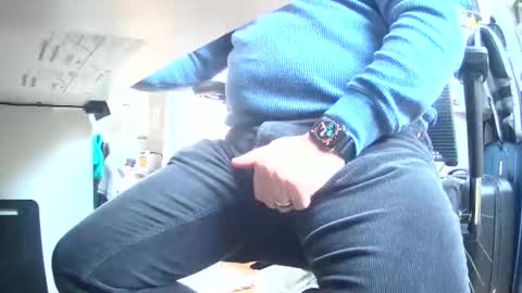 Snapshot of saschaalesi1976 chatting on 01/14/26, 02:33 saschaalesi1976 online show from 01/14/26, 02:33