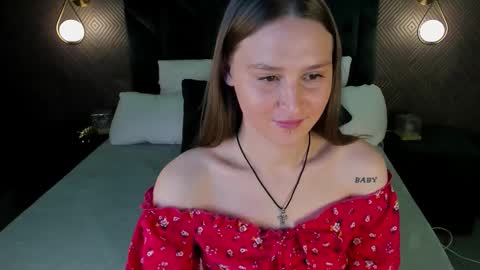 Snapshot of sasha__meow chatting on 11/18/25, 07:13 sasha meow online show from 11/18/25, 07:13