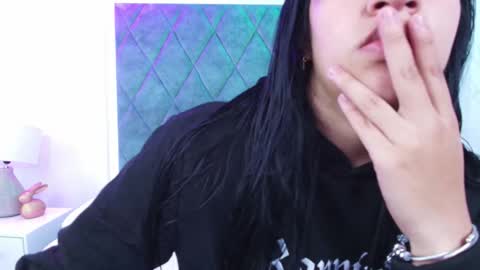 Sasha online show from 11/18/25, 03:01