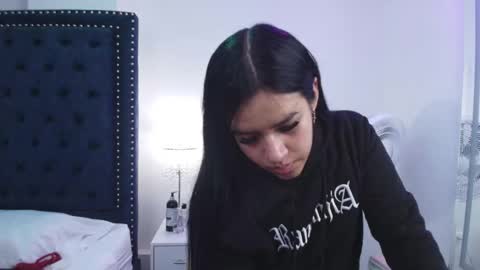 Sasha online show from 01/18/26, 03:32